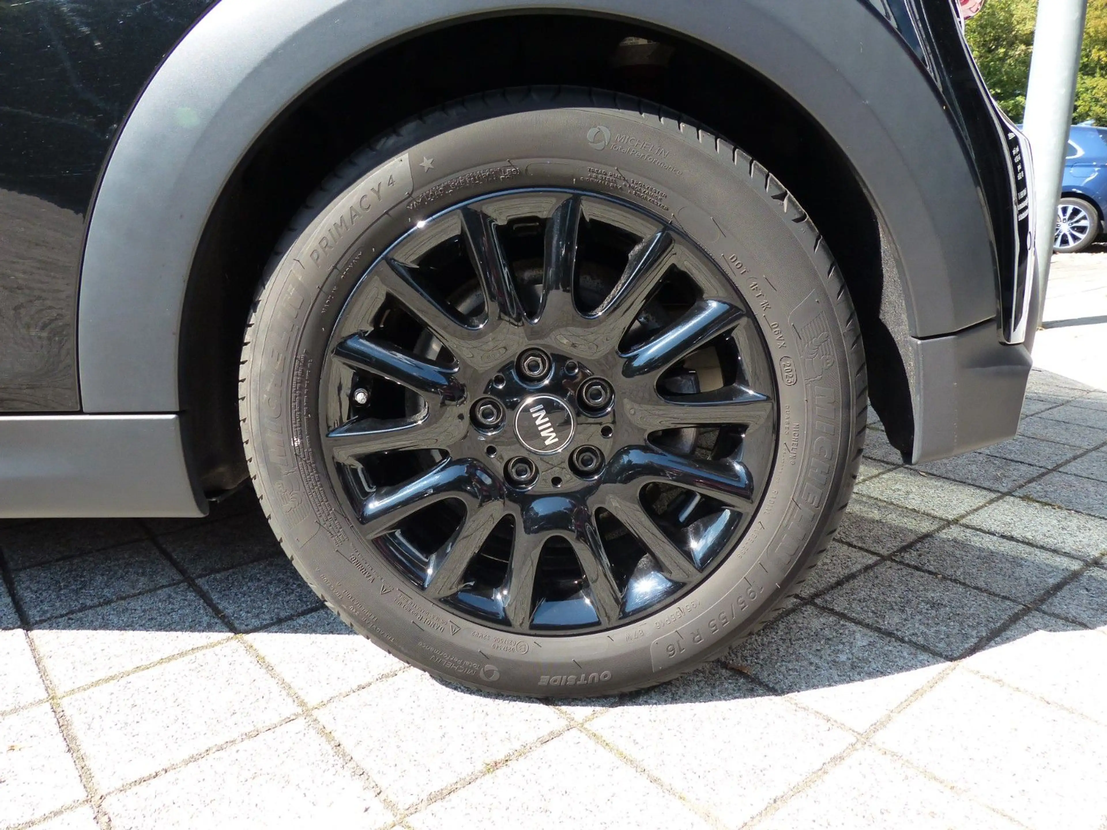 MINI Cooper Cabrio Aut. "Classic Trim", Navi, Leder — photo 10