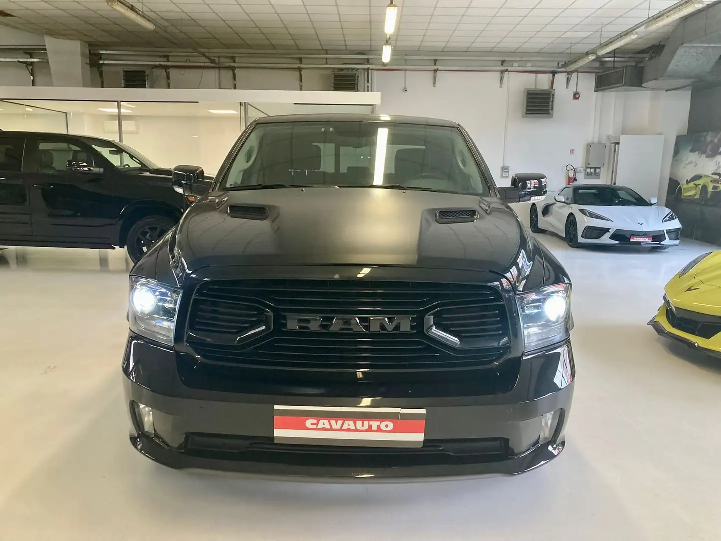 Dodge RAM classic slt crew cab Zwart - 2