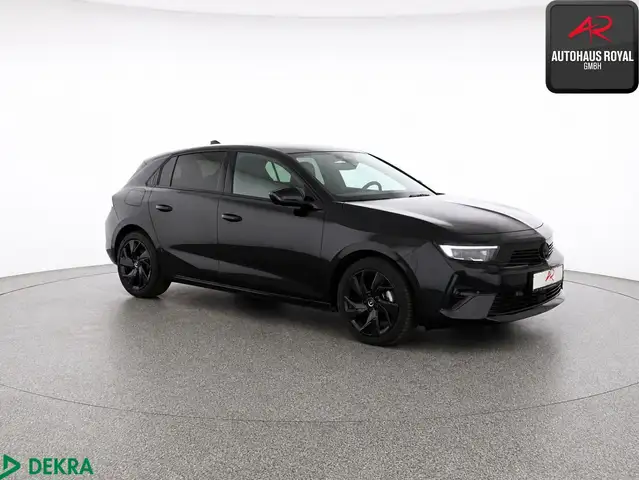 Opel Astra view 7