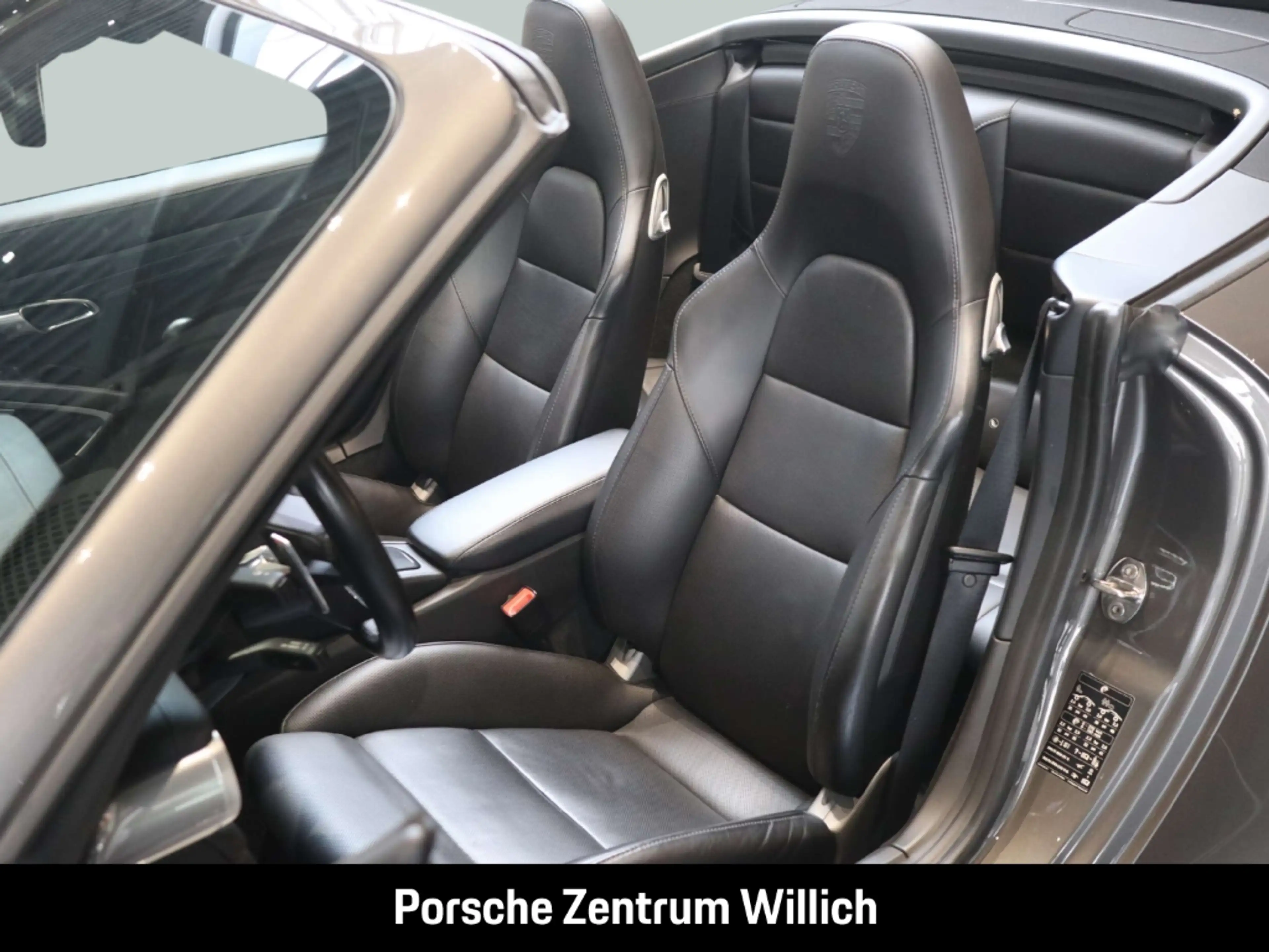 Porsche 991 911 Turbo S Cabrio Burmester Liftsystem-VA — photo 14