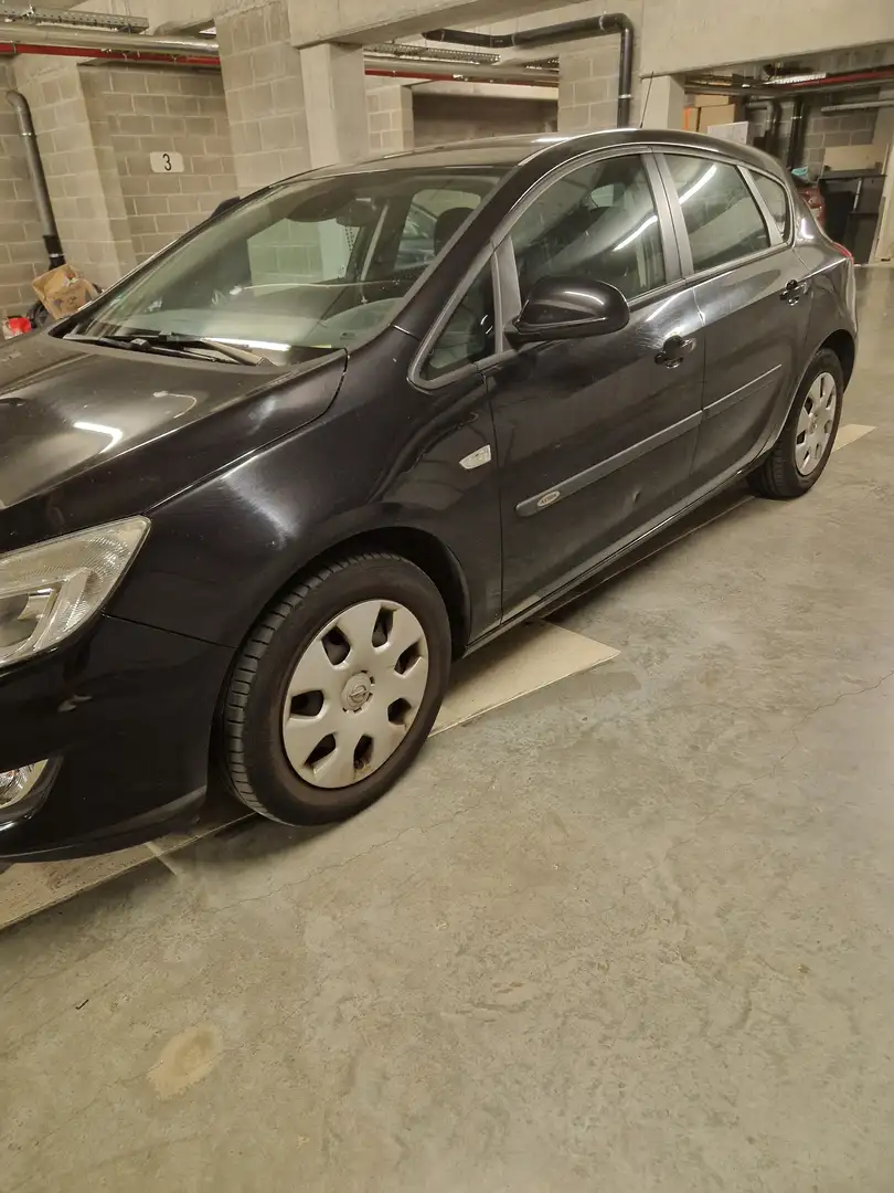 Opel Astra Astra 1.4i Enjoy Zwart - 2