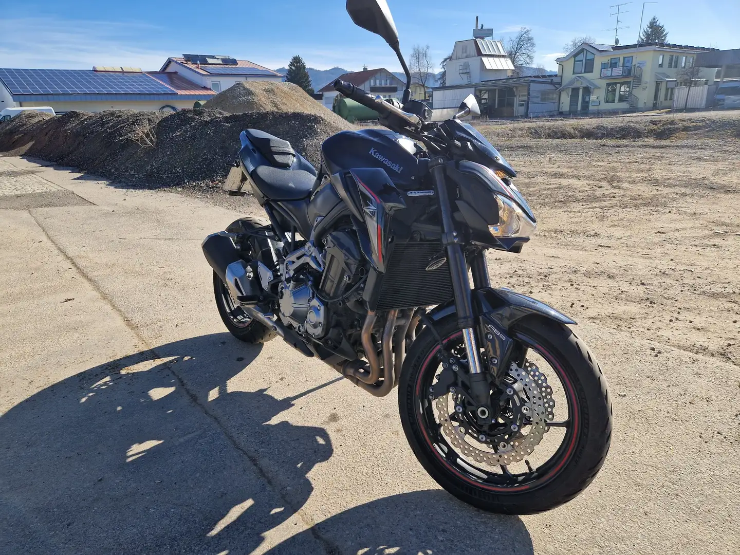 Kawasaki Z 900 Schwarz - 1