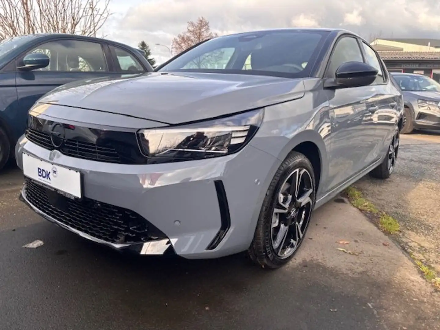 Opel Corsa GS Turbo Hybrid eDCT -LED -Kamera -Winterpak. -uvm Gris - 1
