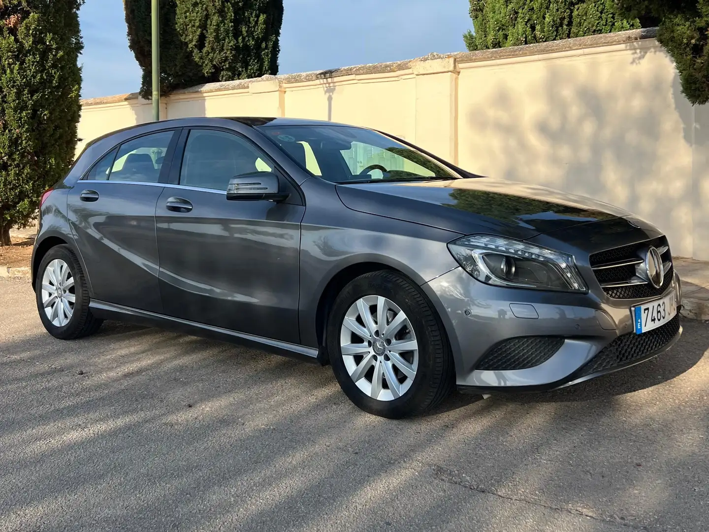 Mercedes-Benz A 200 A 200CDI BE Style 7G-DCT Style Gris - 2