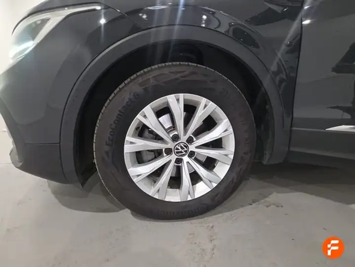 Volkswagen Tiguan Life 2.0 TDI (2021) 2022, foto 12