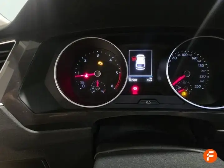 Volkswagen Tiguan Life 2.0 TDI (2021) 2022, foto 17