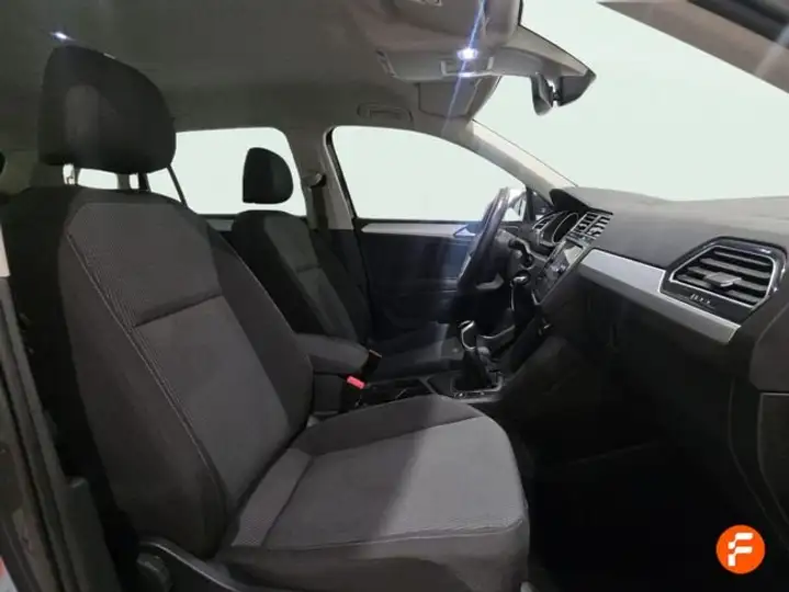 Volkswagen Tiguan Life 2.0 TDI (2021) 2022, foto 20