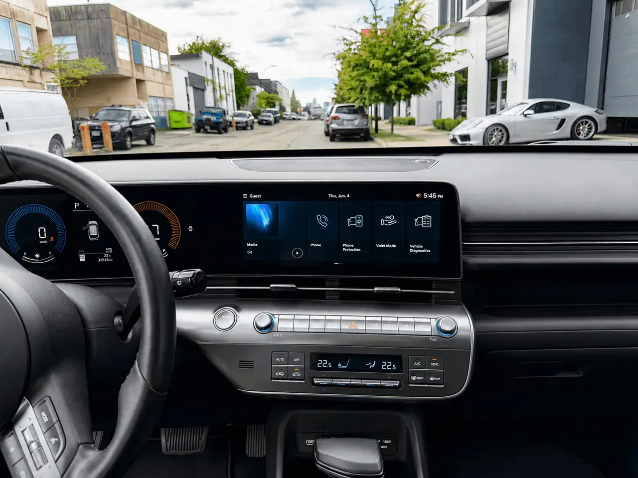 Hyundai KONA снимка Hyundai KONA