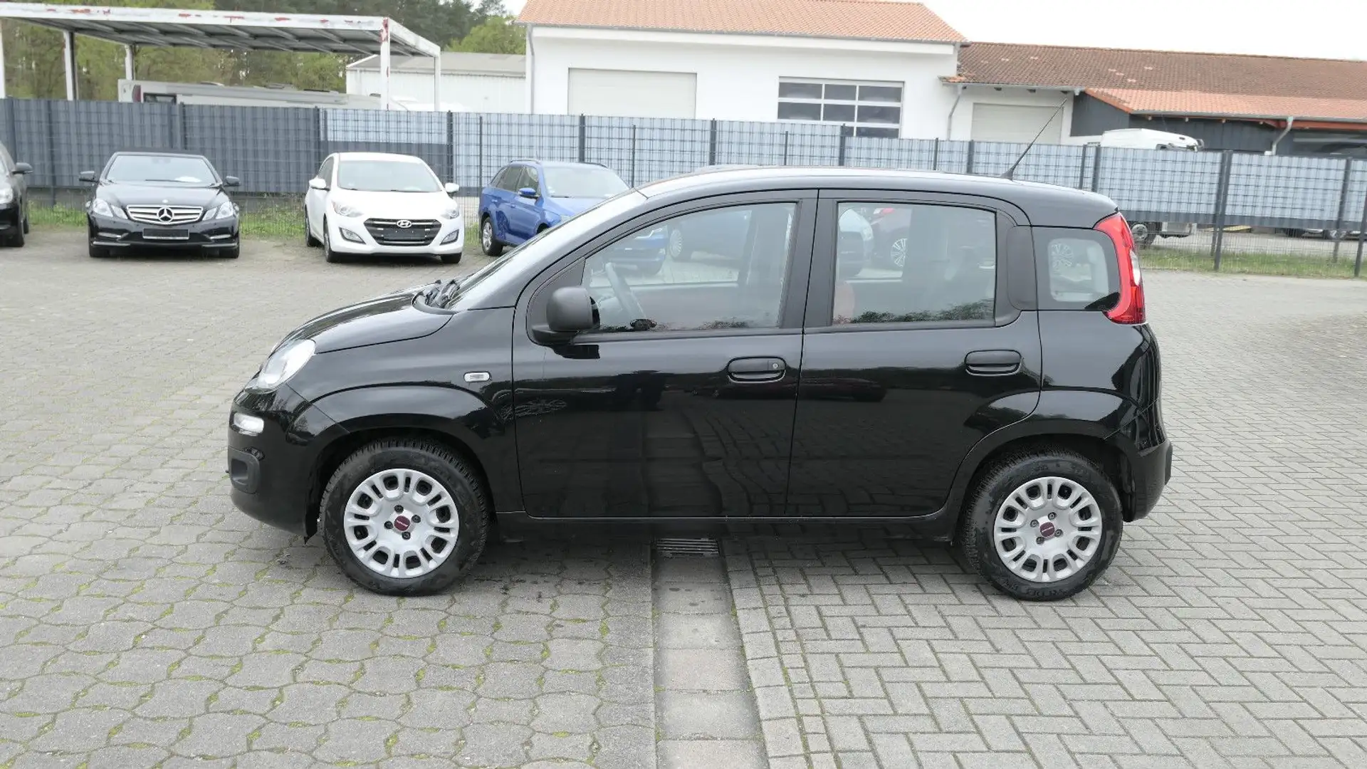 Fiat Panda Easy/Euro6 Schwarz - 2