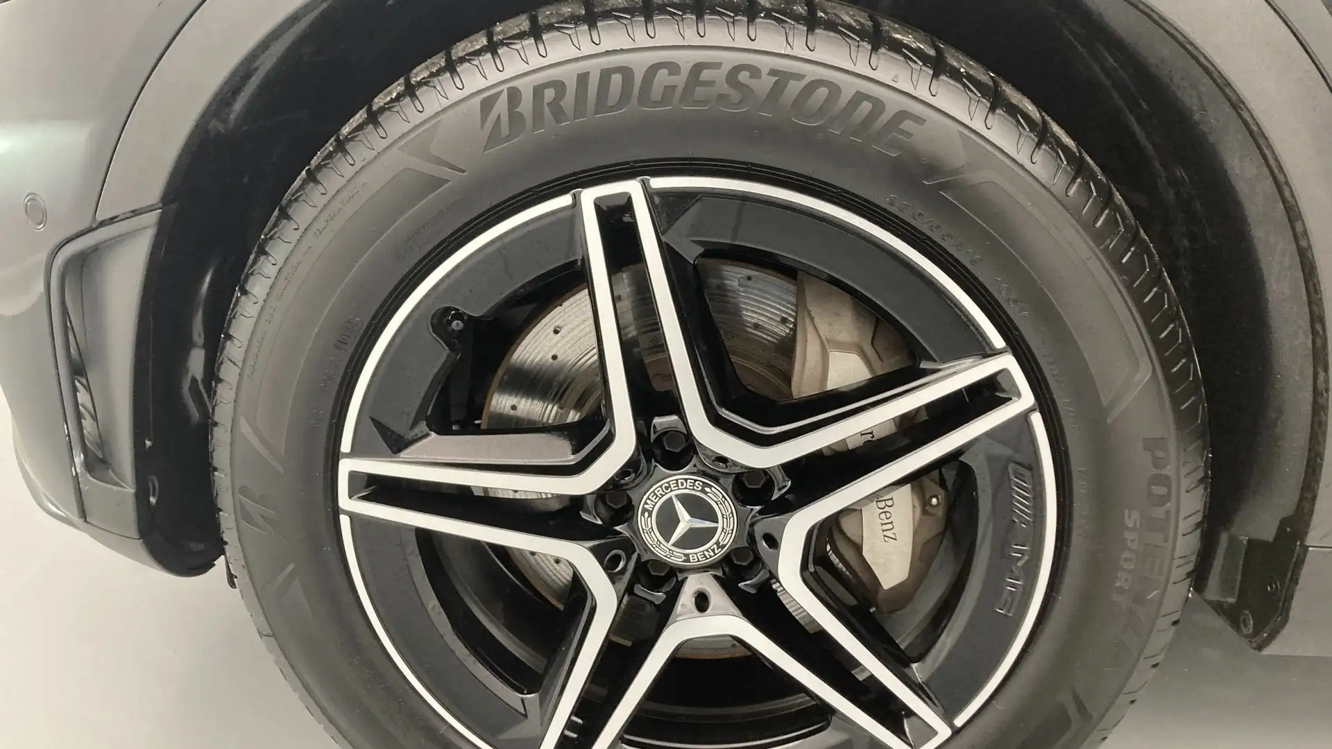 Mercedes-Benz GLC 200 200d 4Matic 9G-Tronic Negro - 2