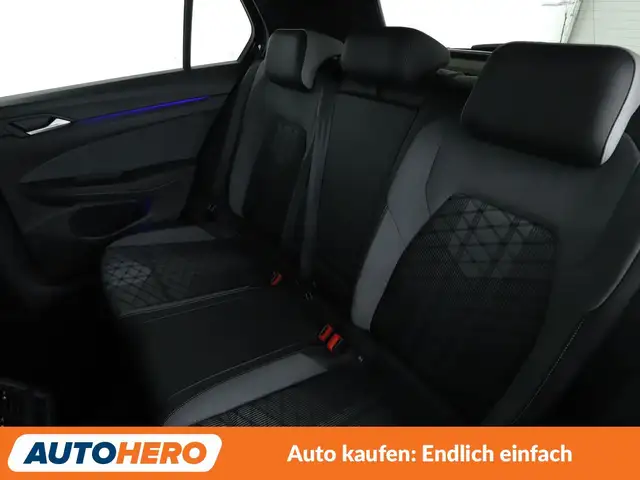 Volkswagen Golf view 14