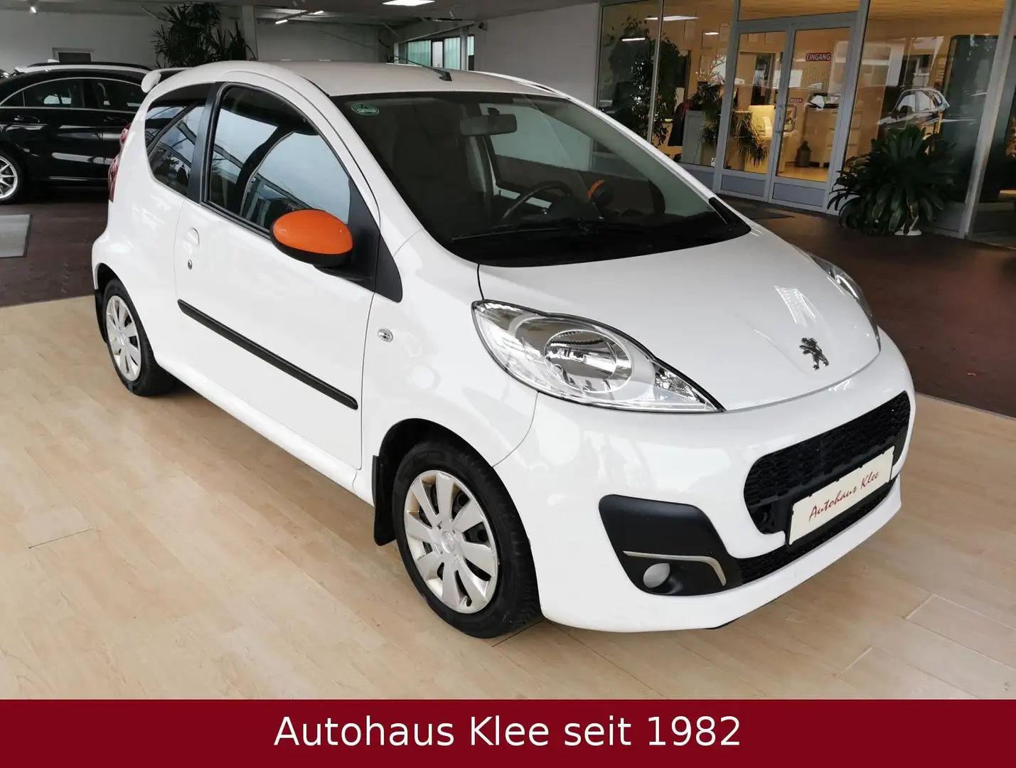Peugeot 107 Active Automatik*Klima*8fache Bereifung* Weiß - 1