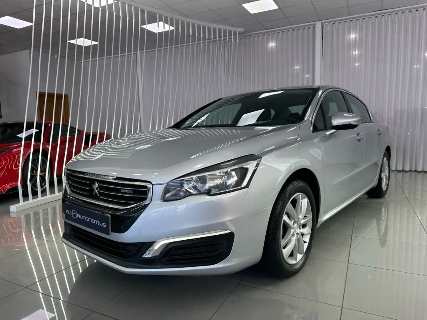 Peugeot 508 1.6BlueHDI Active 120 Сірий - 1