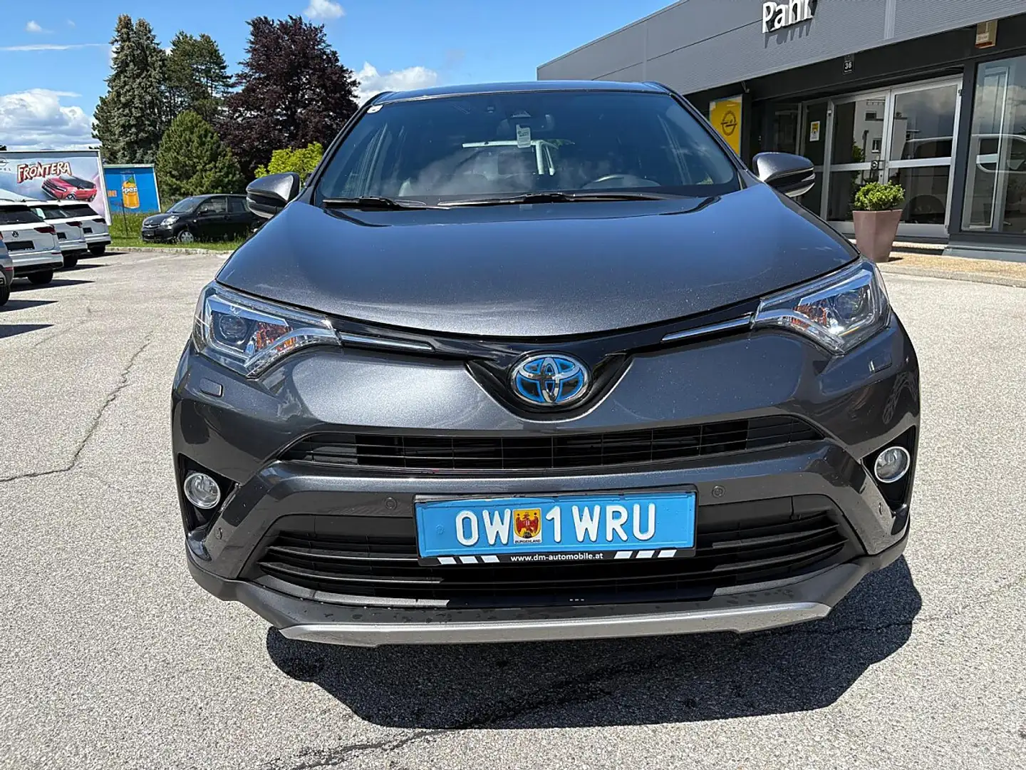 Toyota RAV 4 RAV4 2,5 Hybrid Lounge 4WD Aut. Neues Service/P... Grau - 2