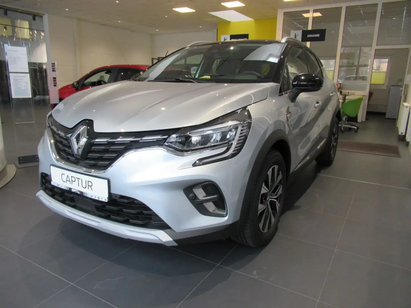 Renault Captur TCe 160 EDC GPF TECHNO Grau - 1
