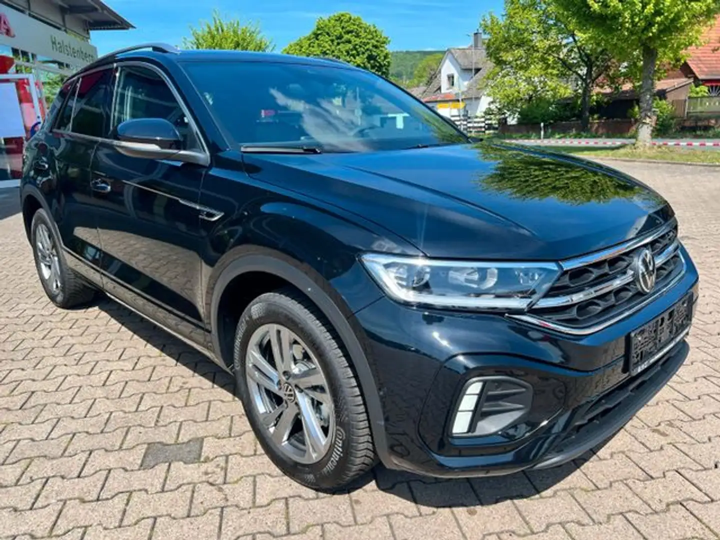 Volkswagen T-Roc 1.5 TSI DSG R-Line LED-PLUS RFK ACC AHK 2Z  R-Line - 2