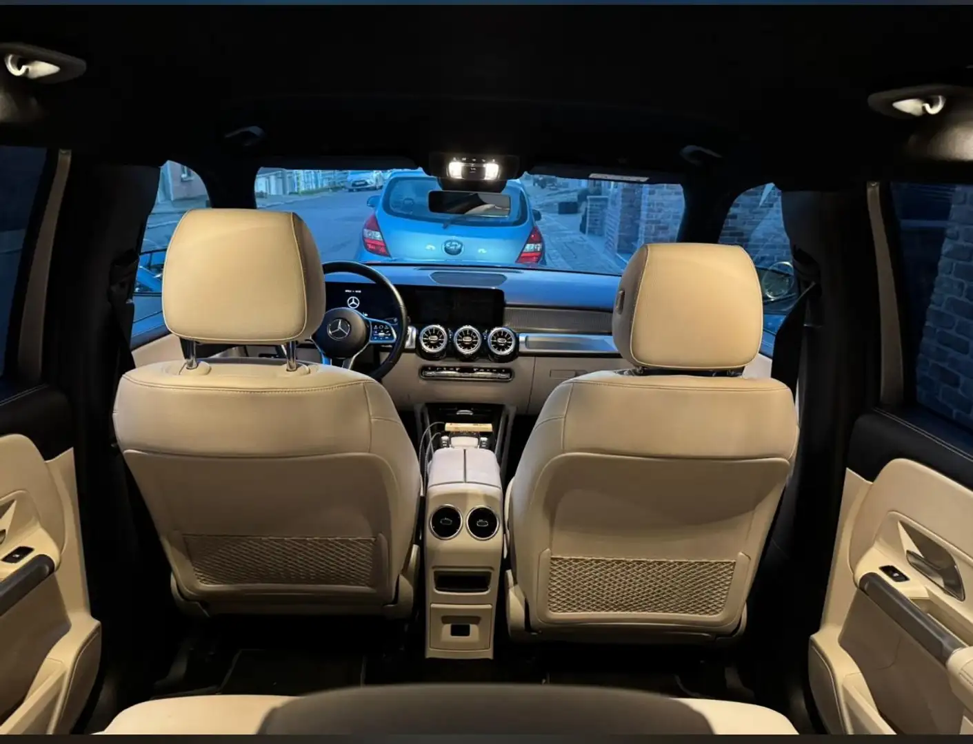 Mercedes-Benz GLB 200 GLB 200 Luxury Line - 2