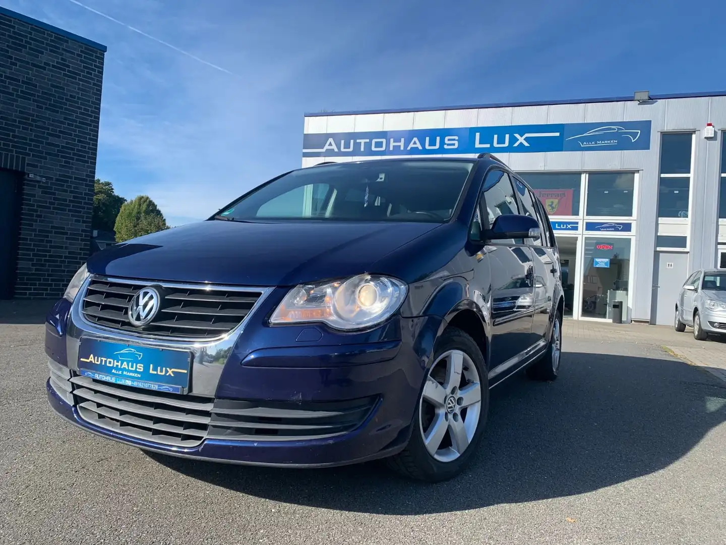 Volkswagen Touran United/1.9/TÜV NEU/7Sitzer/Automatik Blau - 1