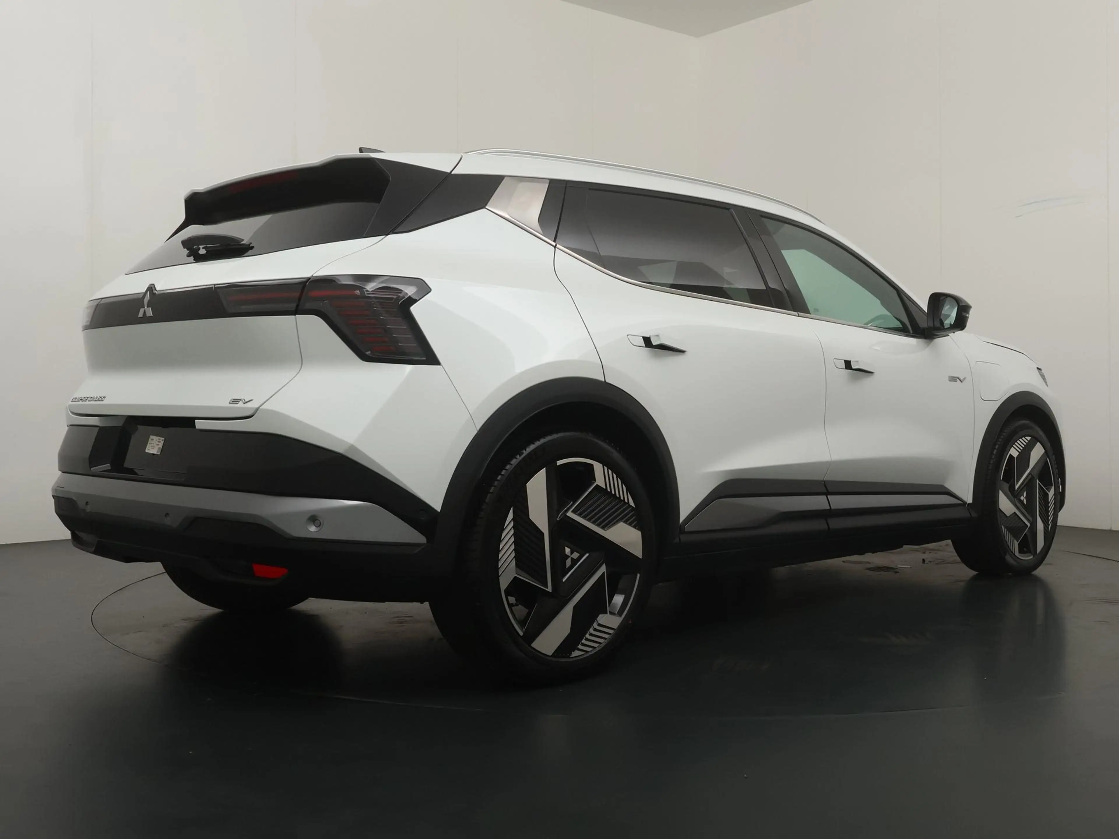 Mitsubishi Eclipse Cross Instyle 87 kWh | €3.000,- Korting | 8 jaar garanti — photo 5