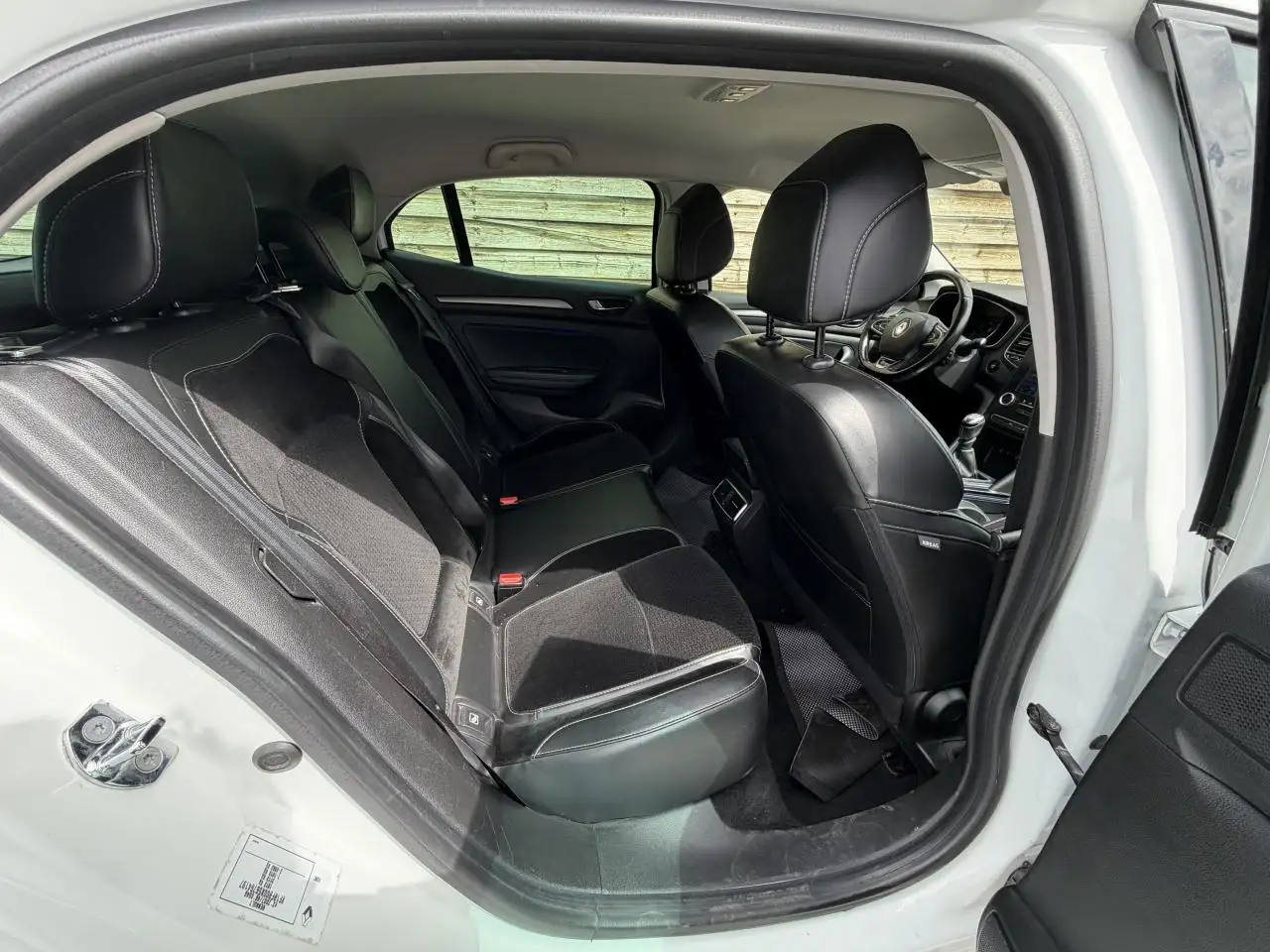 Renault Megane Berline — photo 11