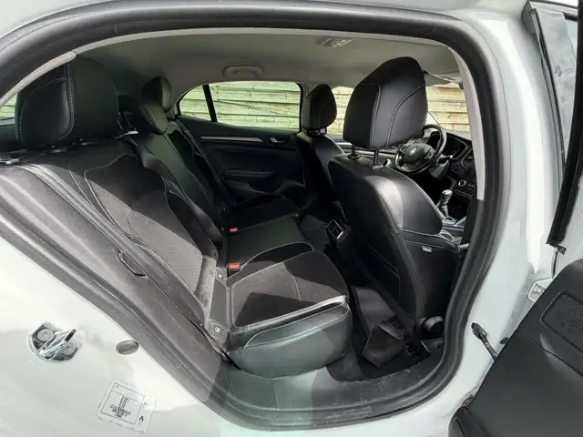 Renault Megane view 11