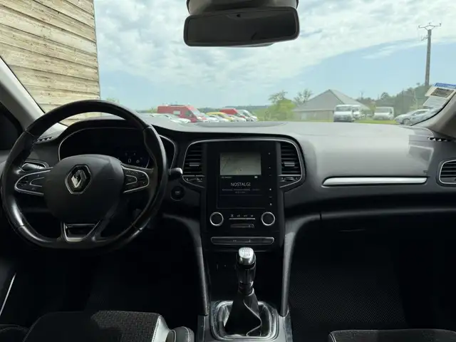 Renault Megane view 15