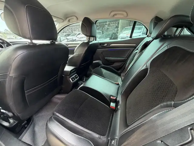 Renault Megane view 20