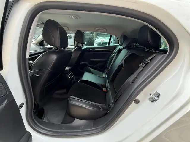 Renault Megane view 19