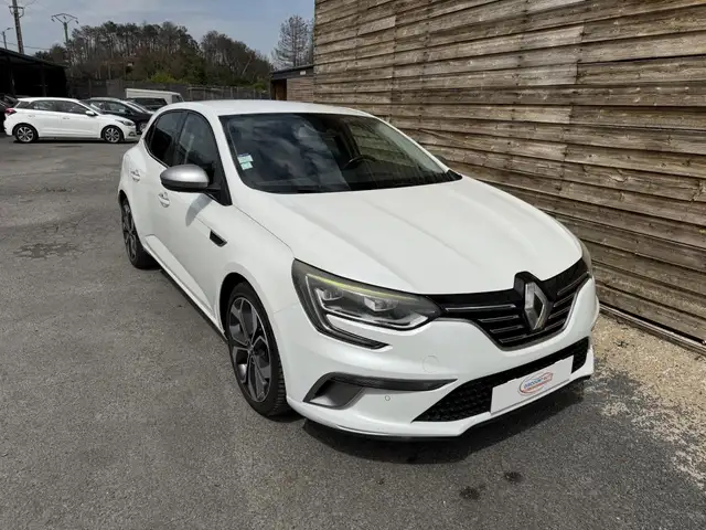 Renault Megane view 9