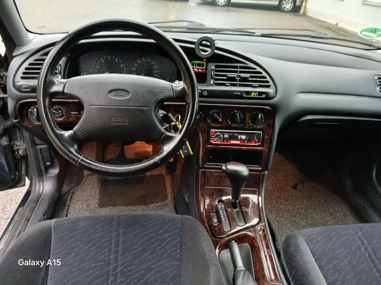 Ford Mondeo Automatik Neu TÜV klima Benziner 116 PS, foto 5