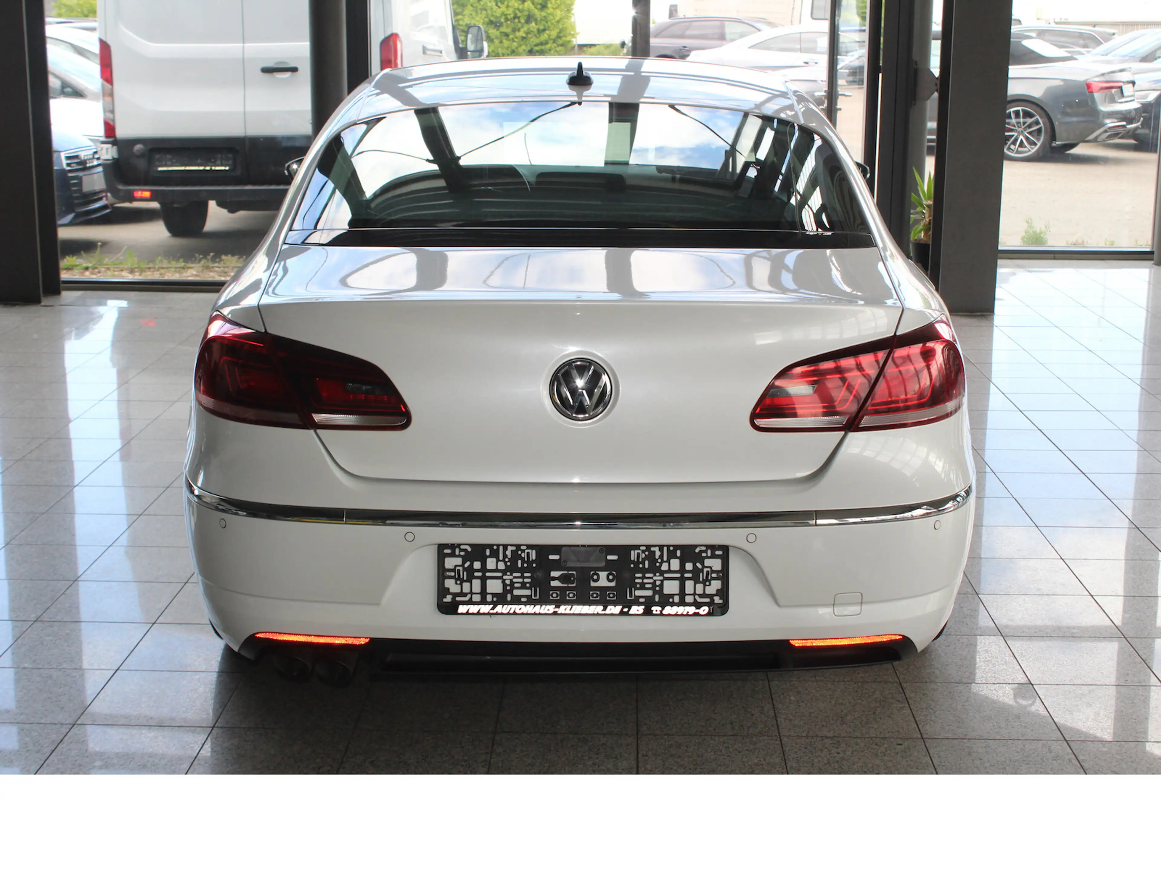 Volkswagen CC 2.0 TDI NAVI*XENON*SHZ*GLASDACH*KAM*GRA — photo 6