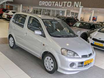 Young RV 1.3-16V VTi Trekhaak, Stuurbekrachtiging