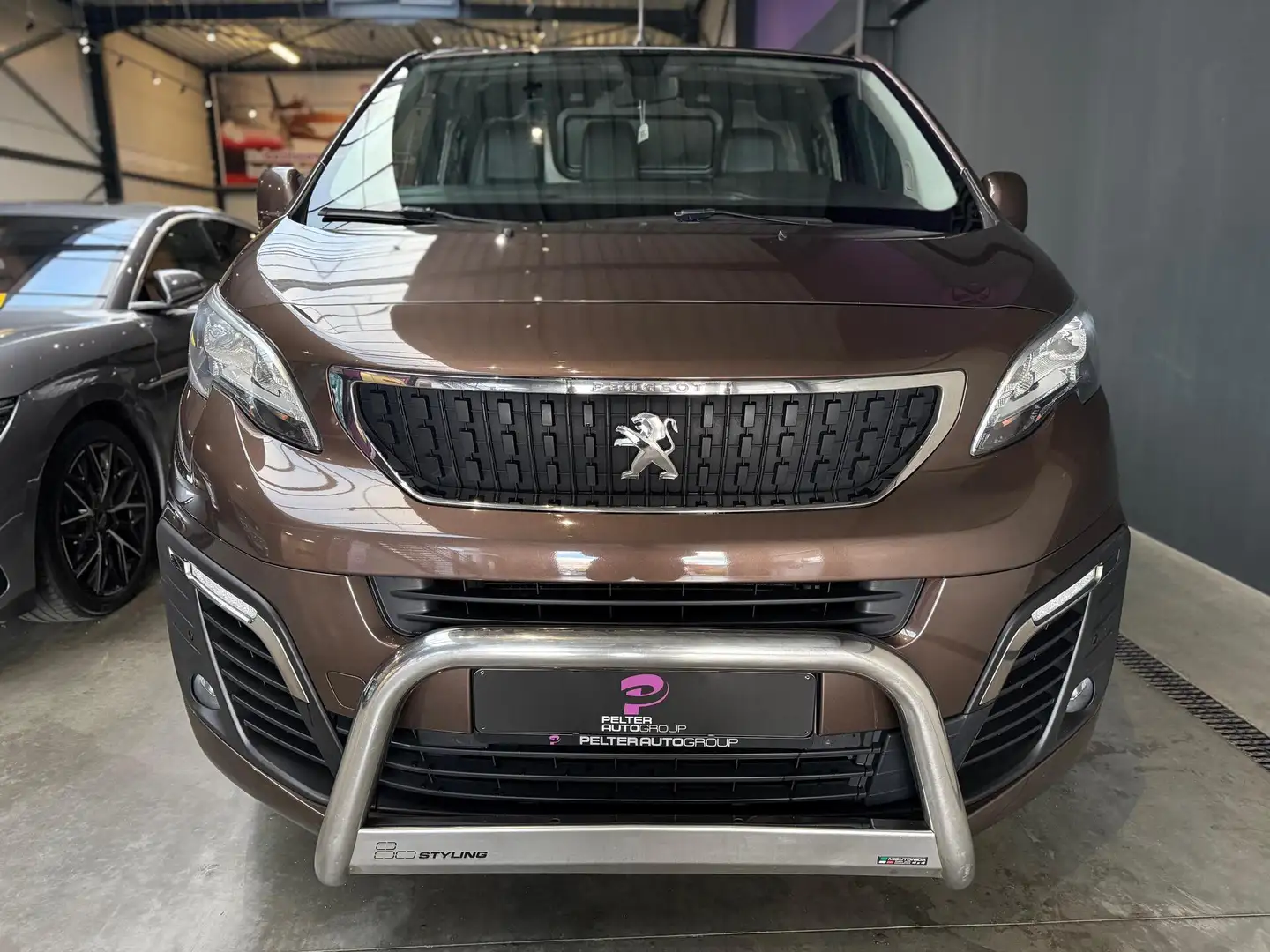 Peugeot Expert 2.0 TDCi L3 177Pk Automaat FULL Brun - 2