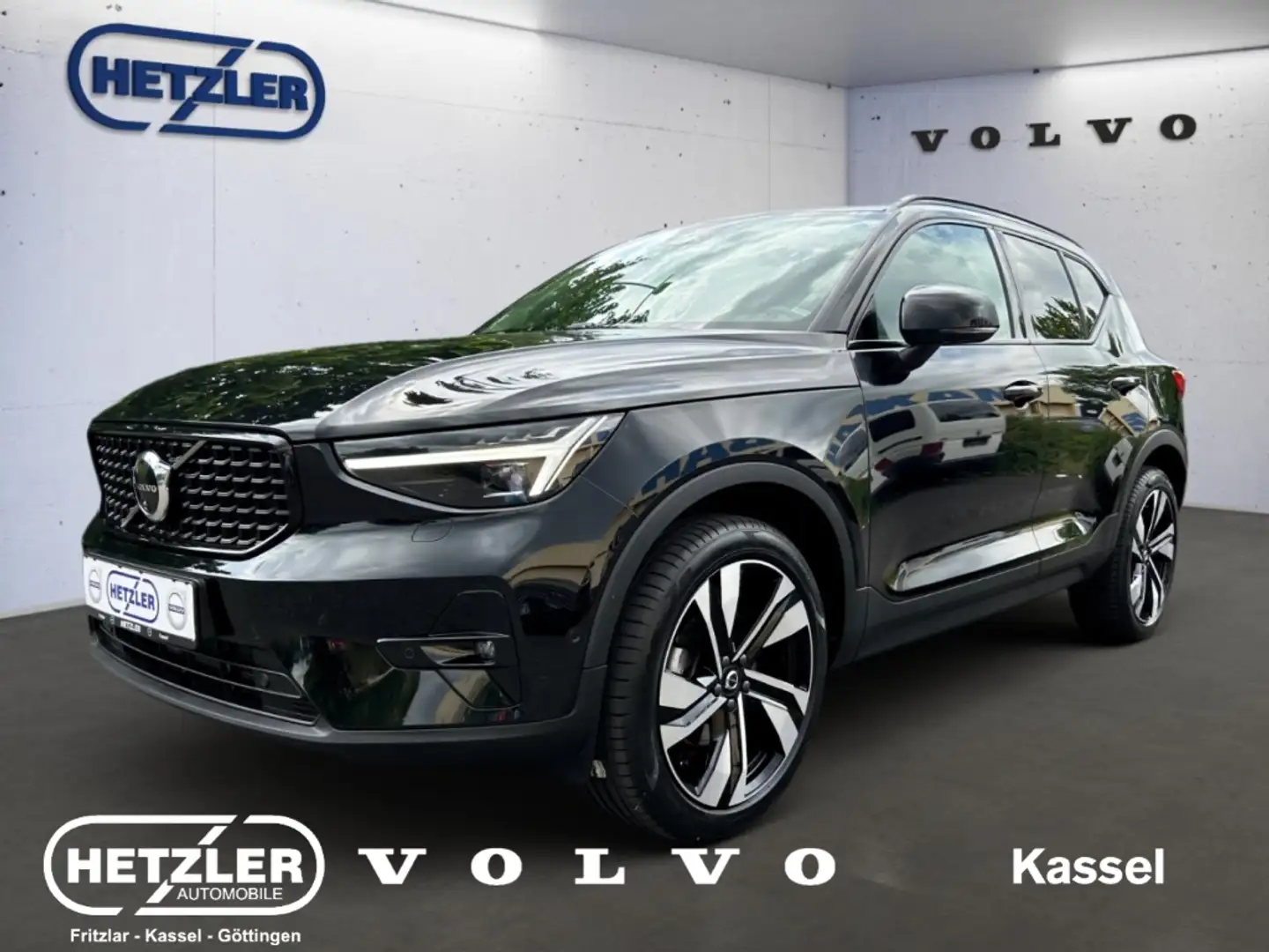 Volvo XC40 Ultra Dark 2WD B4 EU6d Leder Digitales Cockpit Mem Schwarz - 1