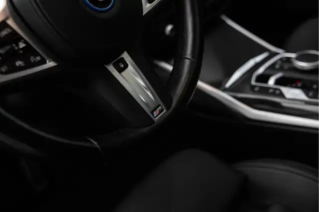 BMW 3 Series view 27