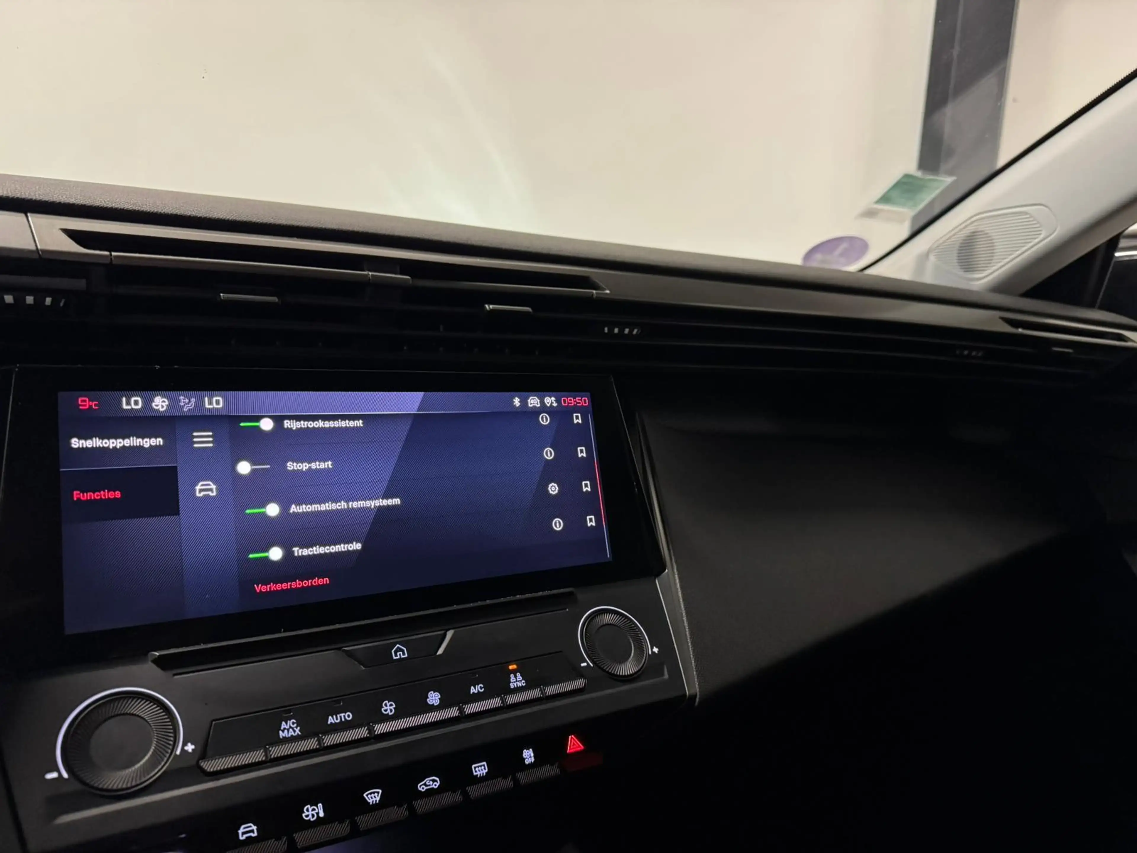 Peugeot 308 1.2 PureTech Allure Pack Business — photo 5