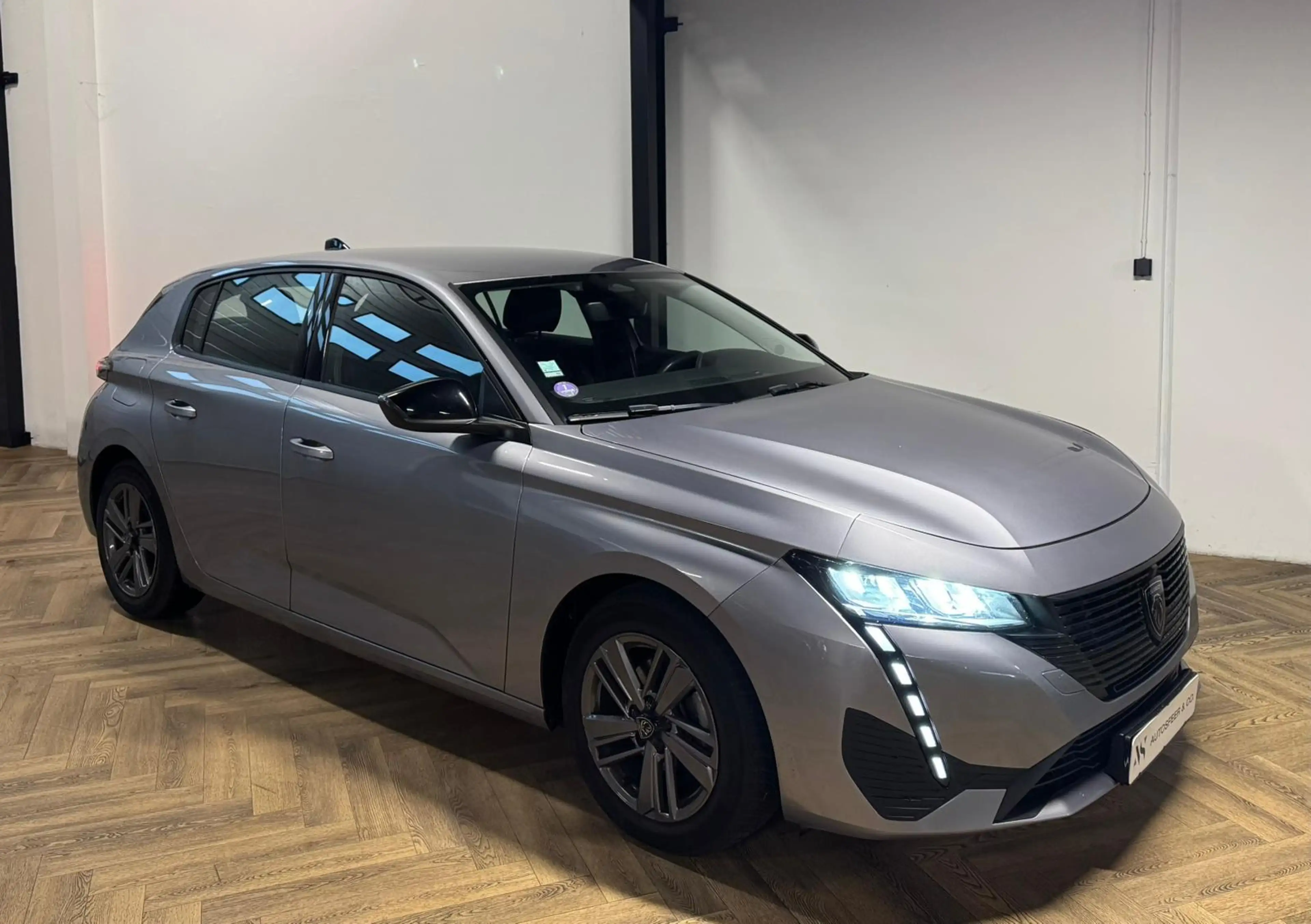 Peugeot 308 1.2 PureTech Allure Pack Business — photo 4