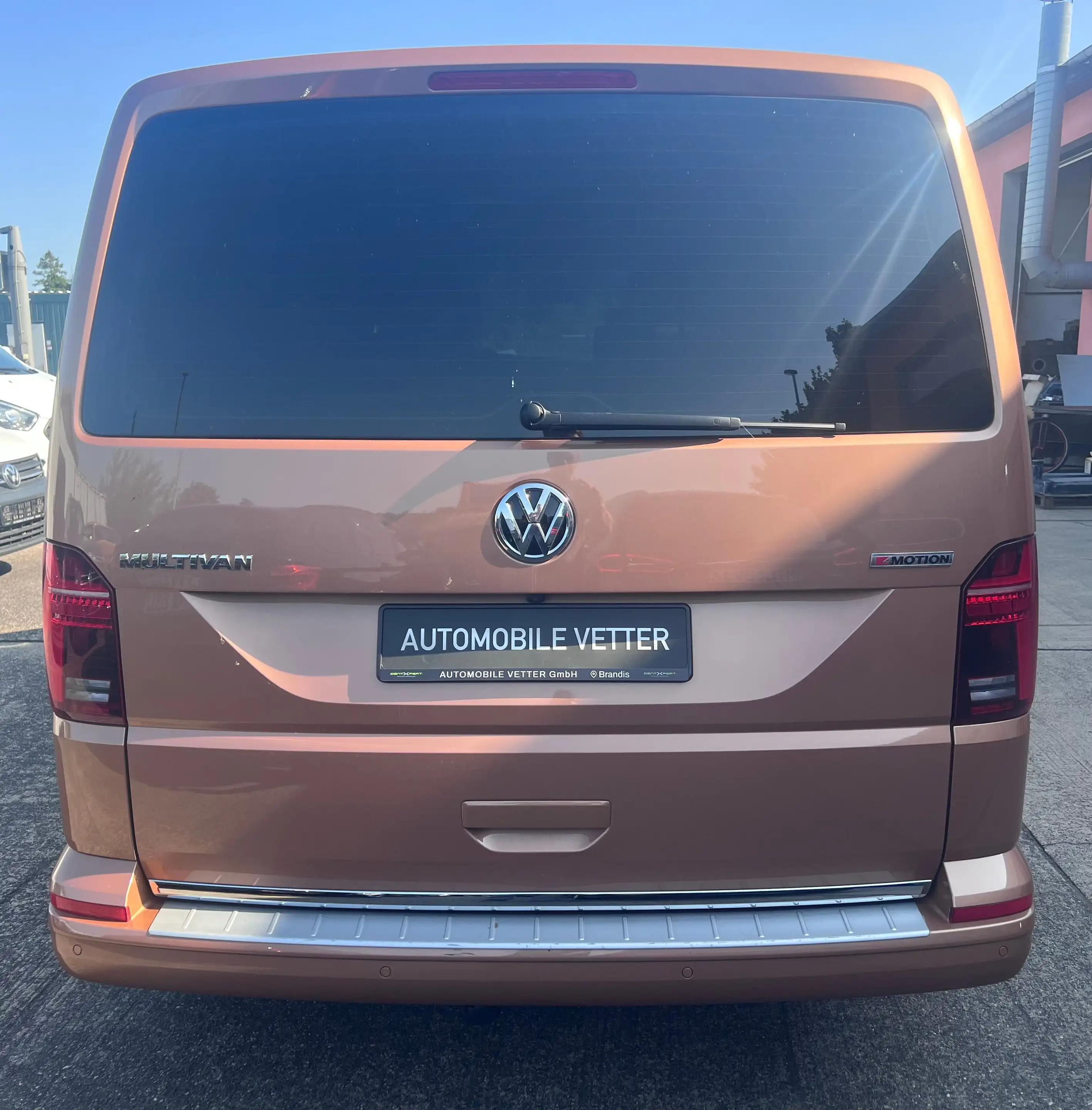 Volkswagen T6.1 Multivan Multivan Highline 4MOTION — photo 5