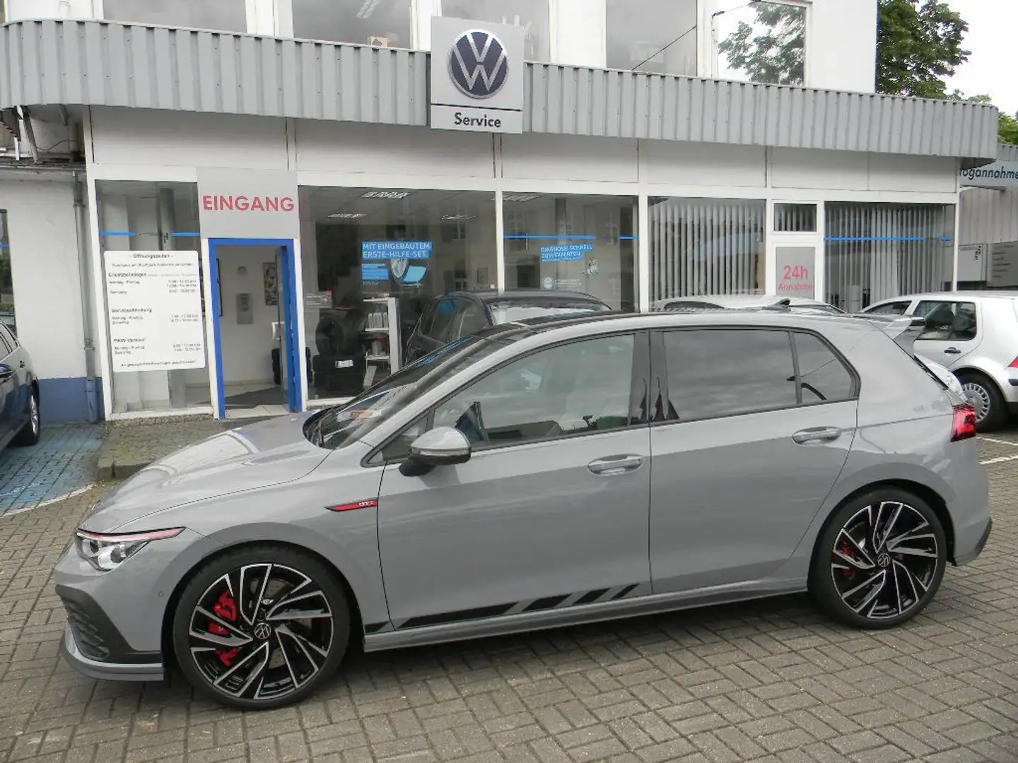 Volkswagen Golf VIII Lim. GTI Clubsport 2,0 TSI 7 Gang DSG Grau - 1