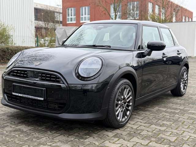 Imagine MINI Cooper C Essential Trim LED NAVI TOTWIN KAMERA