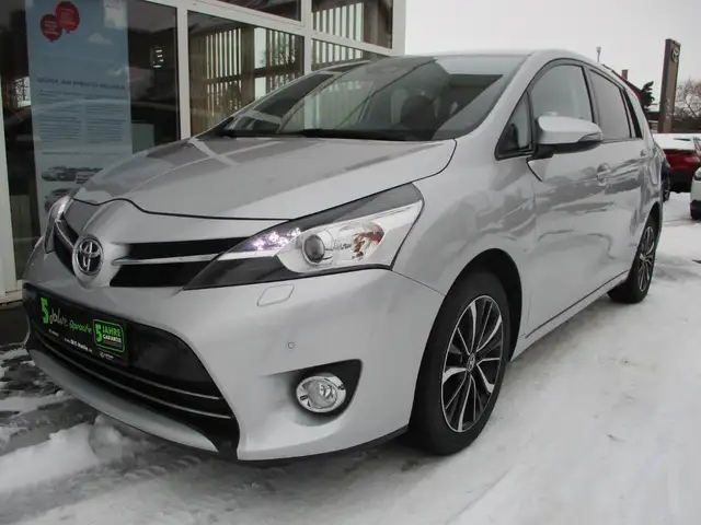 Toyota Verso 1.8 Edition S+ Navi Navi Sitzhzg Kamera