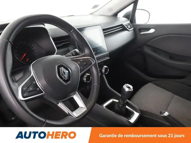 Renault Clio view 11