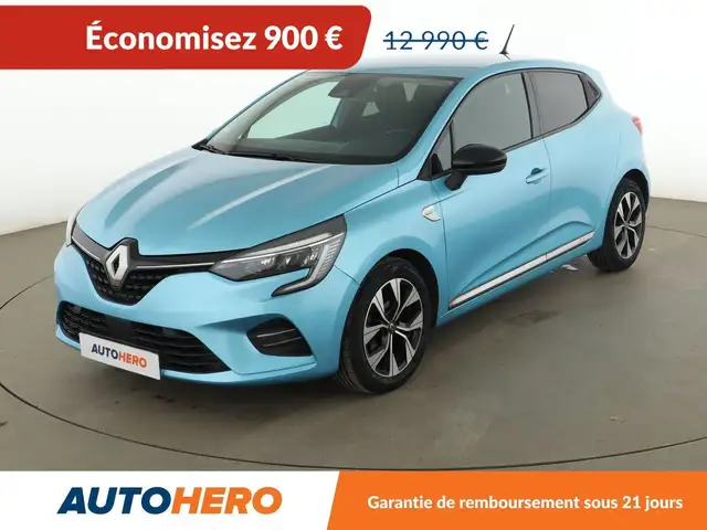 2021 Renault Clio in Blue for sale