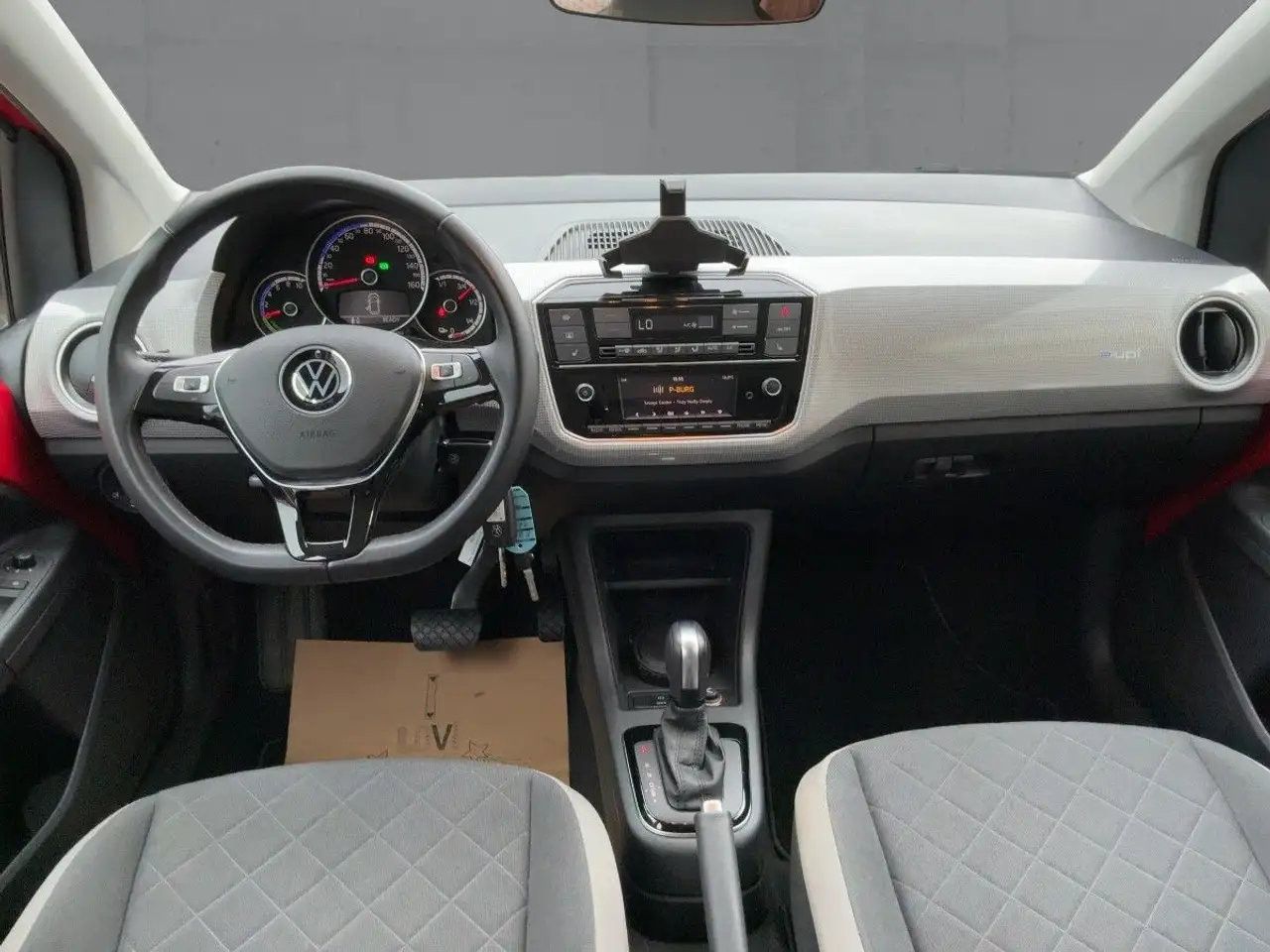 Volkswagen E-Up ! EDITION KLIMA+TEMPOMAT+SHZ+KAMERA+DAB+ALU, миниатюра 9