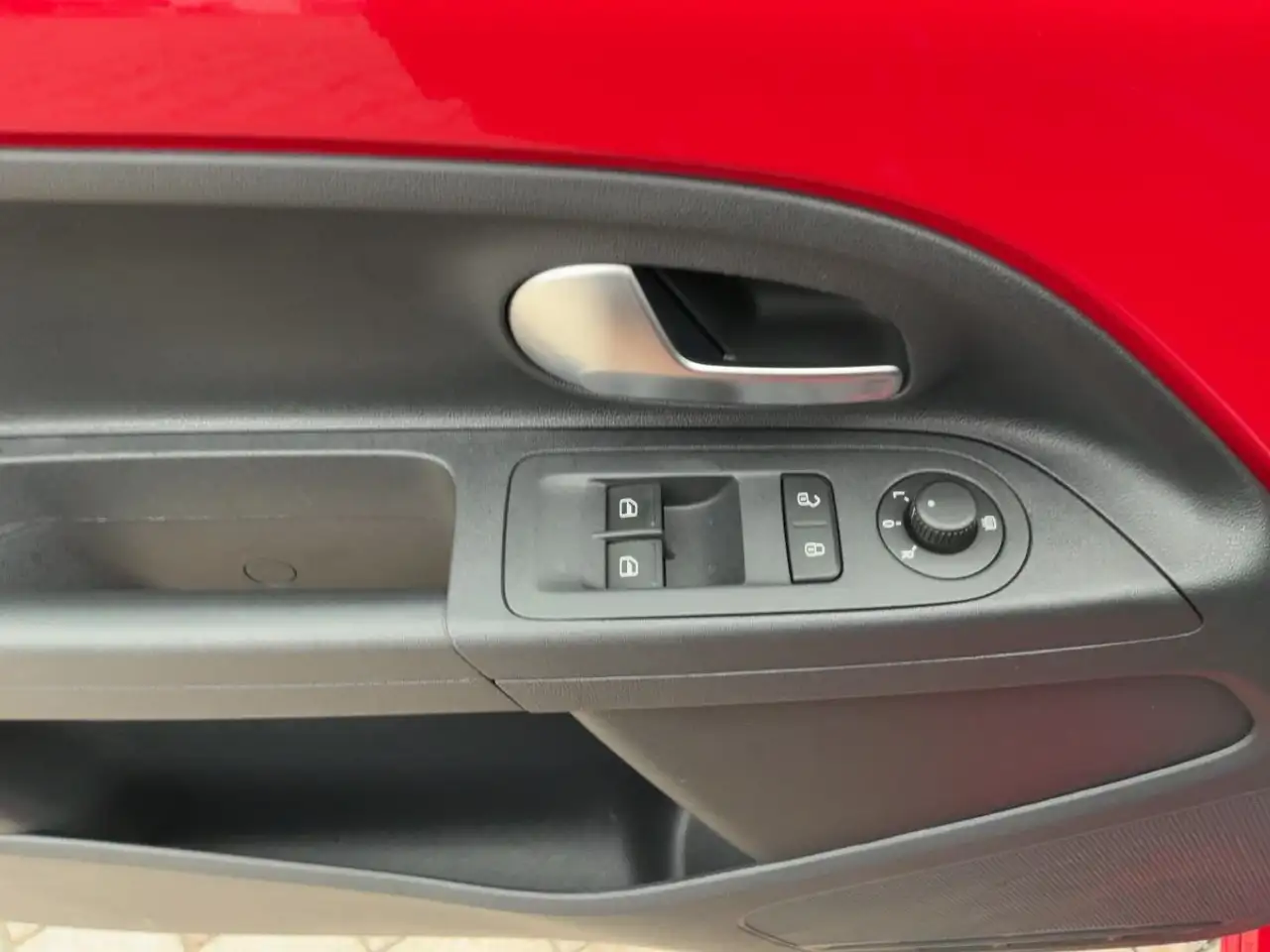 Volkswagen E-Up ! EDITION KLIMA+TEMPOMAT+SHZ+KAMERA+DAB+ALU, миниатюра 15
