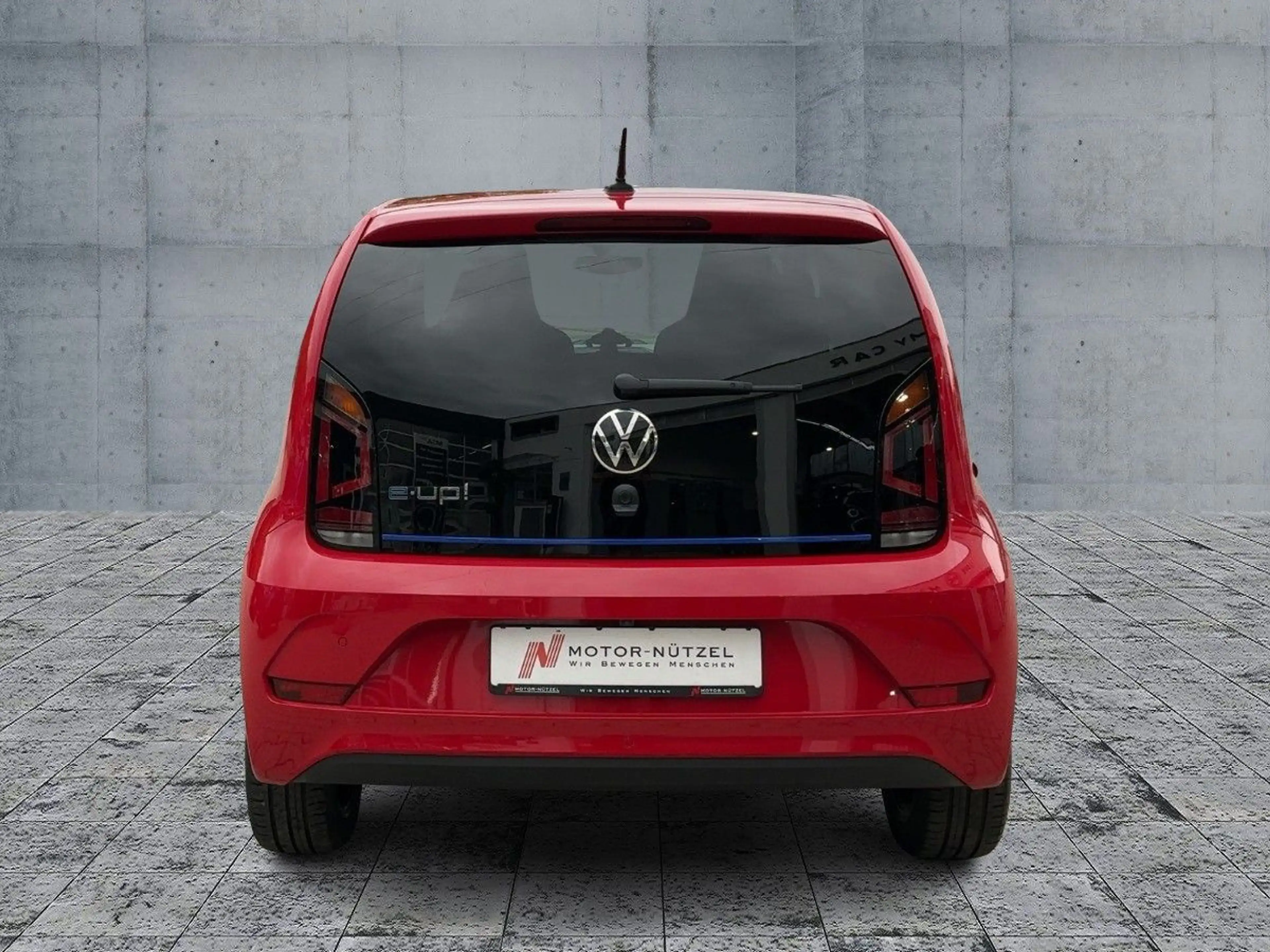 Volkswagen e-up! EDITION KLIMA+TEMPOMAT+SHZ+KAMERA+DAB+ALU — photo 5