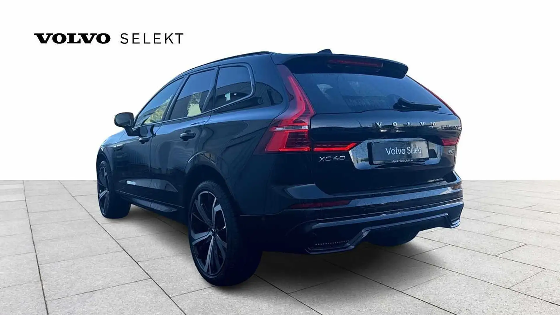 Volvo XC60 B5 AWD Mild-Hybrid Plus Dark - PANODAK - 4x4 Noir - 2