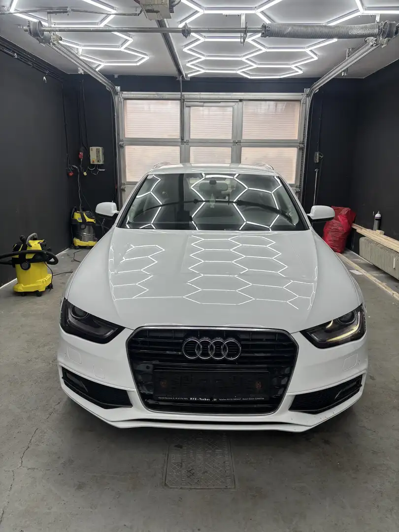 Audi A4 Avant 2,0 TDI - 1