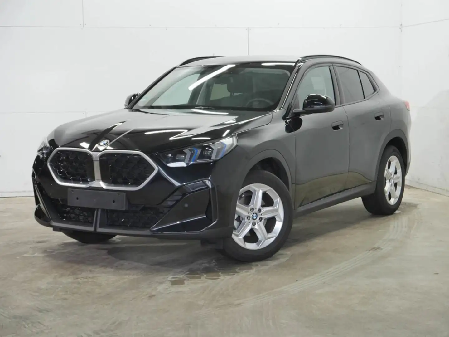 BMW X2 sDrive18d Steptronic DCT Komfortzugang Schwarz - 2