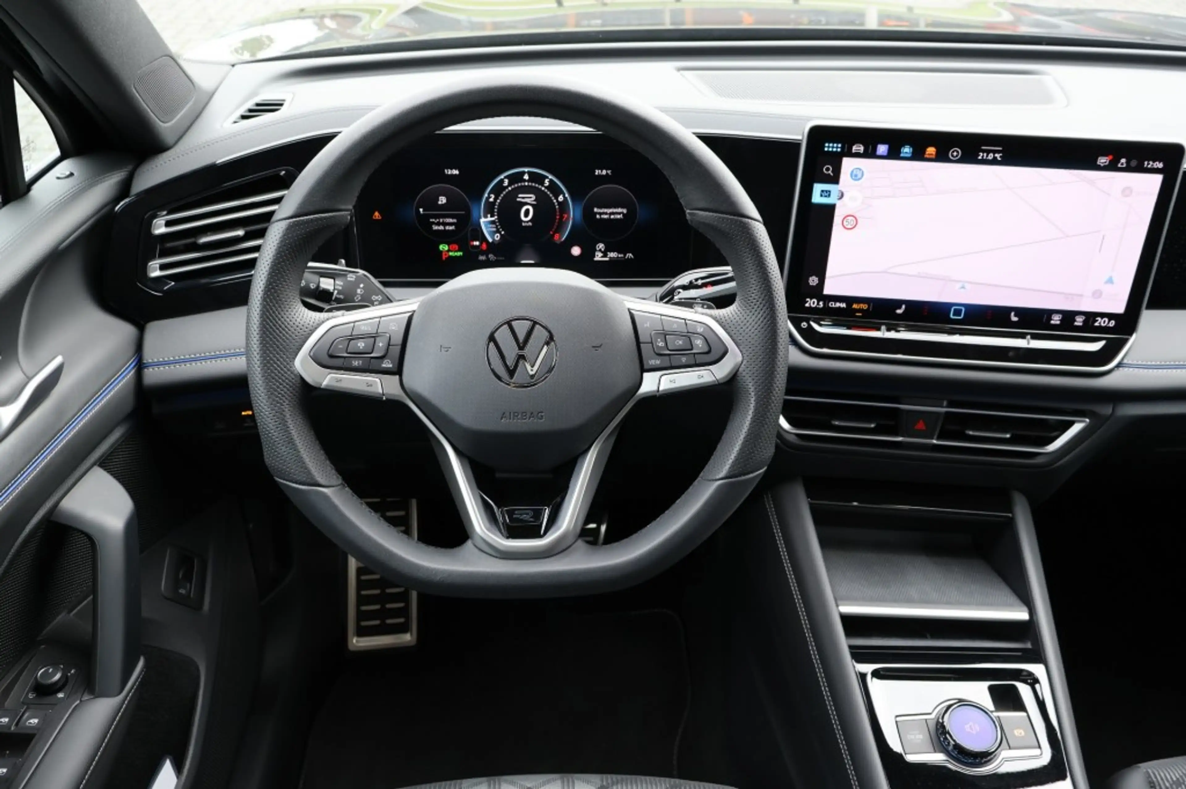 Volkswagen Tiguan 1.5 eTSI DSG R-Line Black st 150pk /Panodak/ 360gr — photo 48